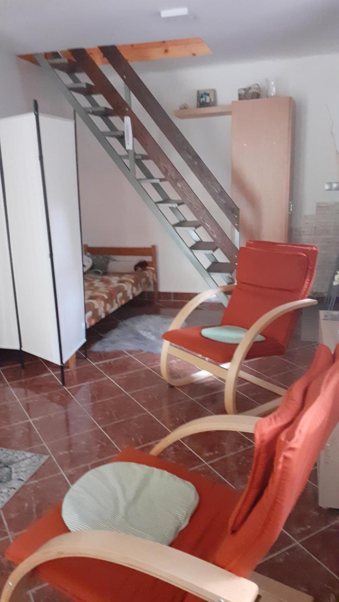 Borostyan Vendeghaz Apartment Tiszaug Bagian luar foto